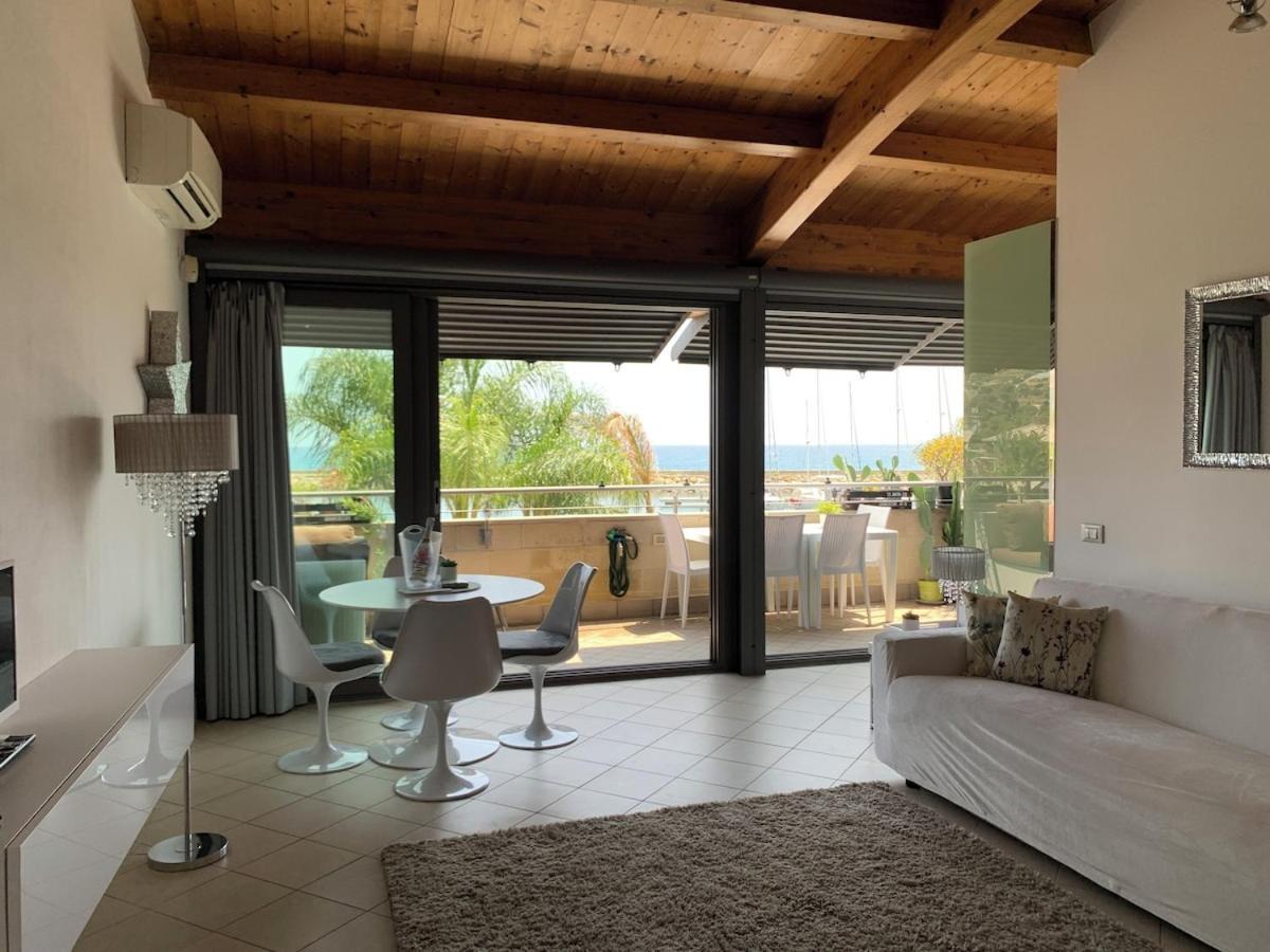 Luxury Apartment San Lorenzo Al Mare Exteriör bild